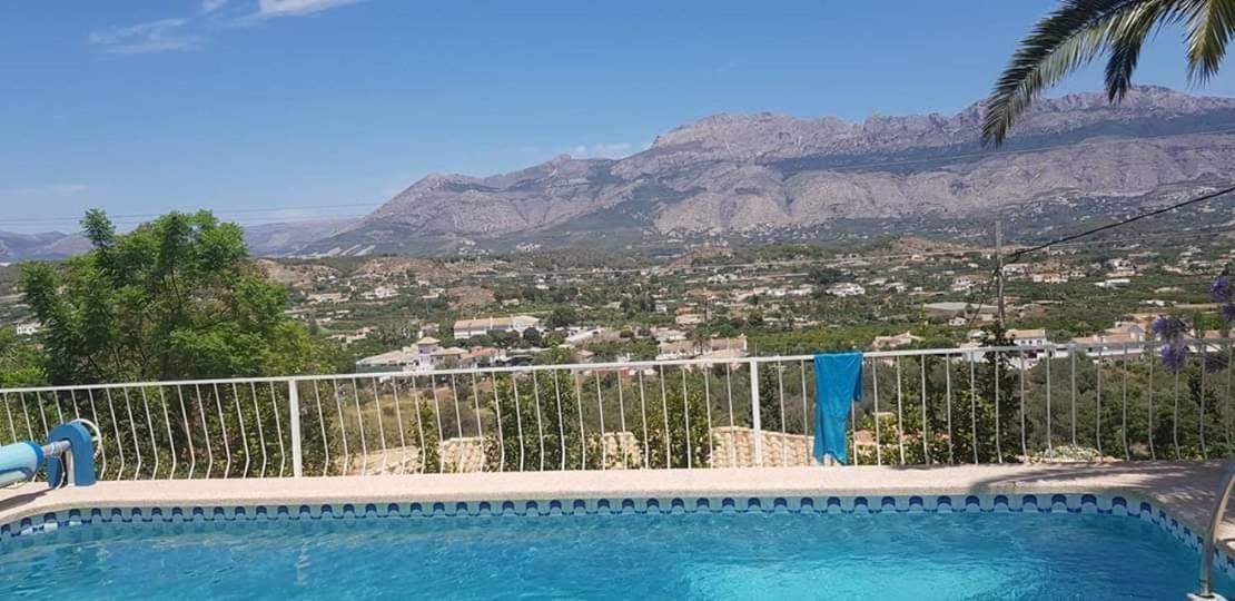 Haus Mit Pool Und Meerblick Altea Exteriör bild